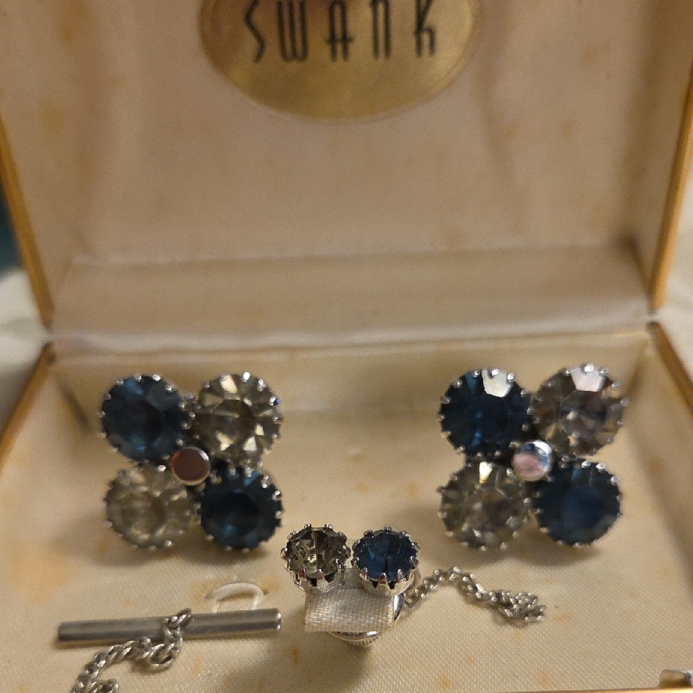 Swank Tie Tac & Cufflink Set. Vintage
